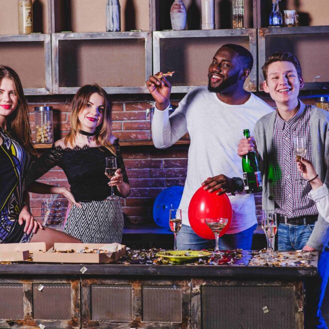 141 Heartfelt “Thanks for the Invite” Messages & Texts